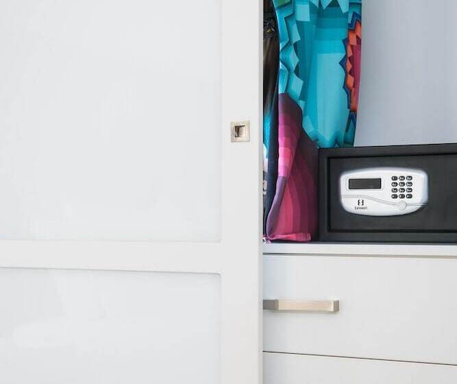 בית מלון כפרי Petra Beach