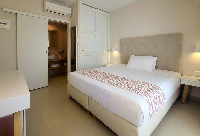 Fotos del hotel Petra Beach Hotel And Apartments:  5