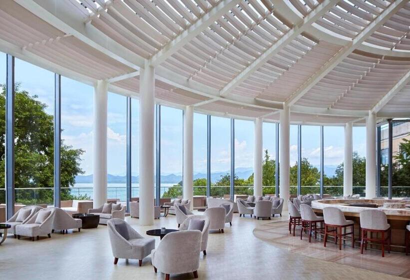Отель Sheraton Qiandao Lake Resort