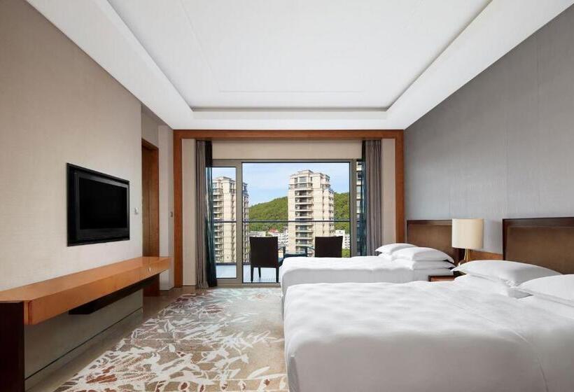 Отель Sheraton Qiandao Lake Resort