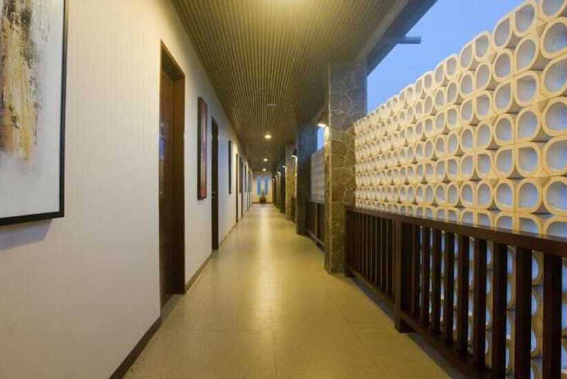 هتل The Astari Villa & Residence