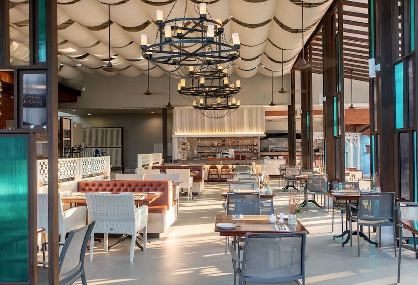 בית מלון כפרי The Waters Khao Lak By Katathani   Sha Extra Plus