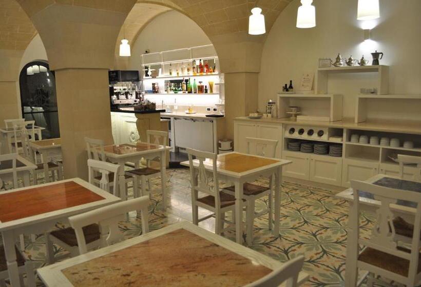 هتل Villa Rosa Antico