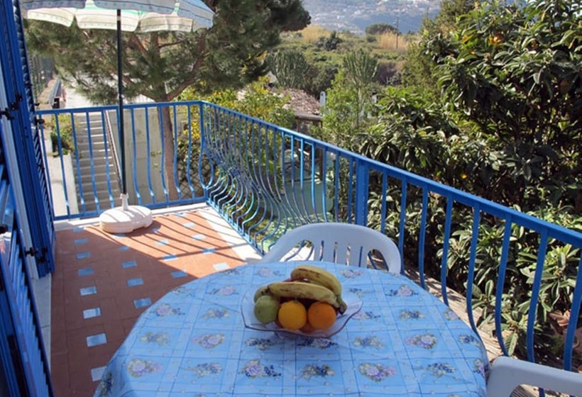 منتجع Aparthotel Villa Marinù