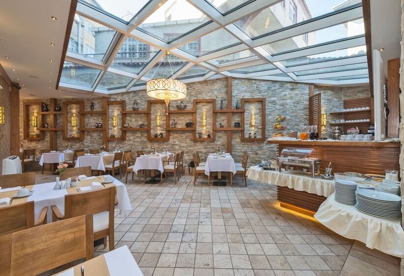 Fotos del hotel The Million Stone Hotel  Special Category:  15