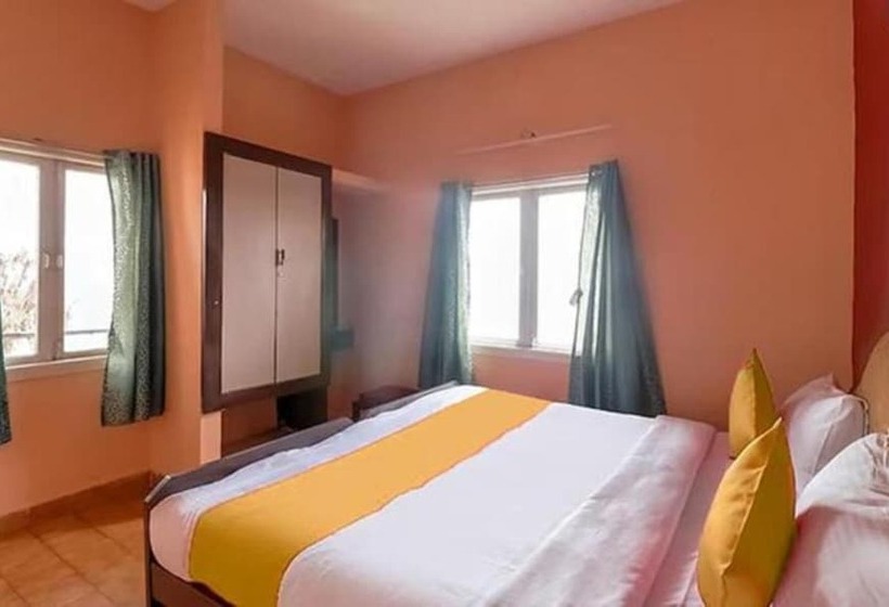 Fabhotel Green Castle Resort