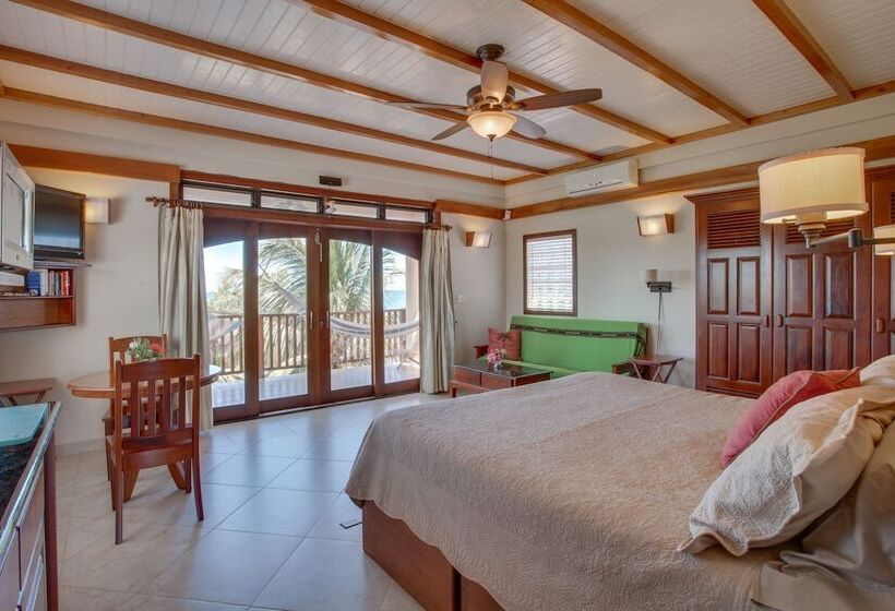 هتل Buttonwood Belize