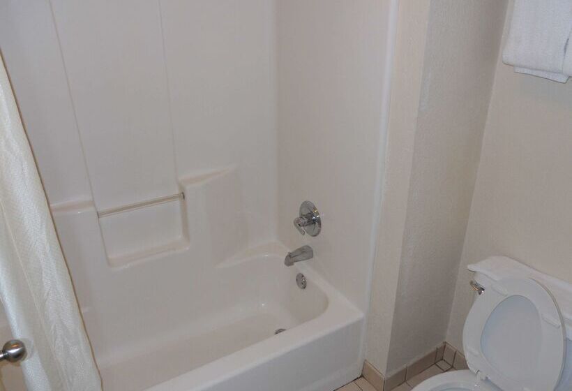 Отель Country Hearth Inn & Suites Dawson