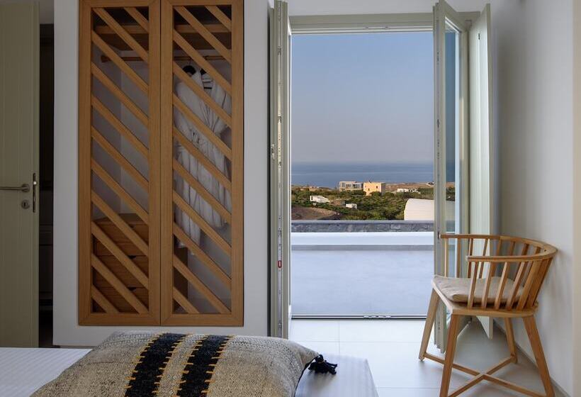 هتل Este Luxury Suites