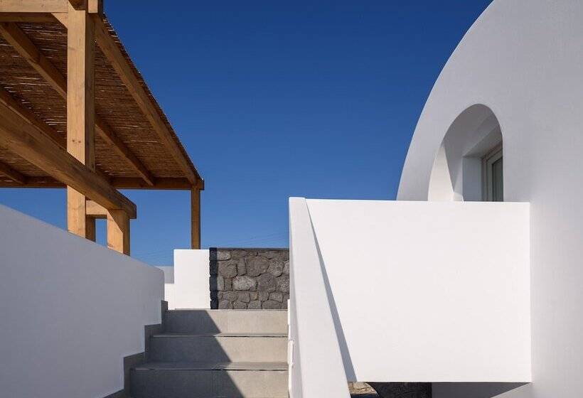 هتل Este Luxury Suites