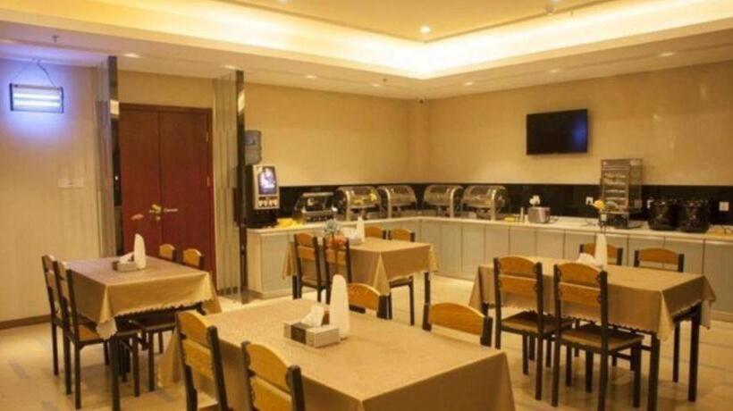 هتل Greentree Inn Jiansu Nantong Tongzhouwan Huanghe Road Business
