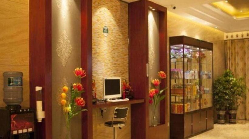 هتل Greentree Inn Jiansu Nantong Tongzhouwan Huanghe Road Business