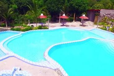 هتل Punta Aguila Resort &