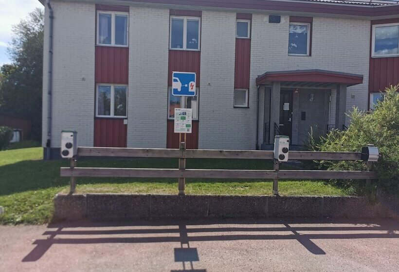 هتل Saxvikens Vandrarhem