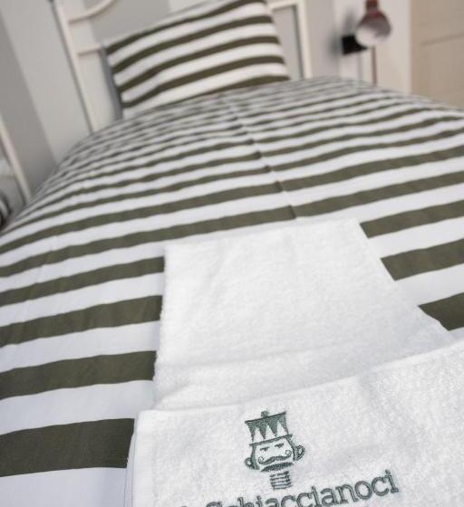 مبيت وإفطار Lo Schiaccianoci Bed&breakfast De Charme