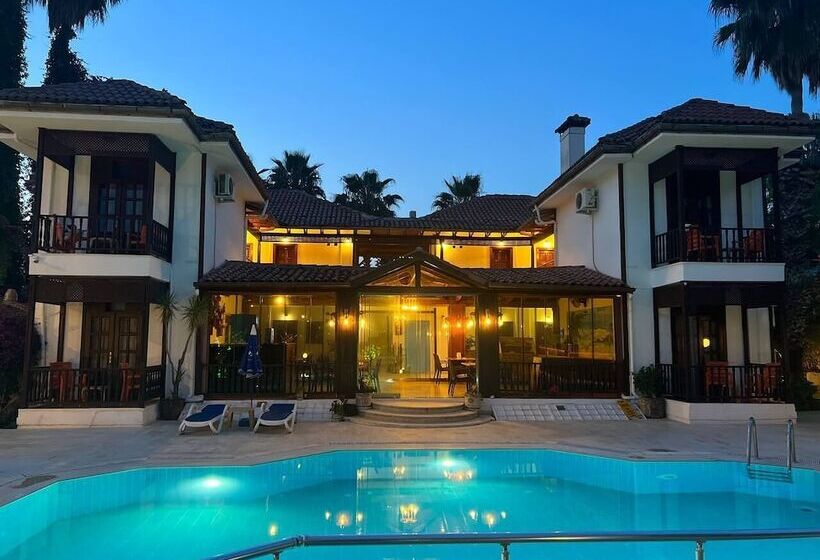 تختخواب و صبحانه Palma Rosa