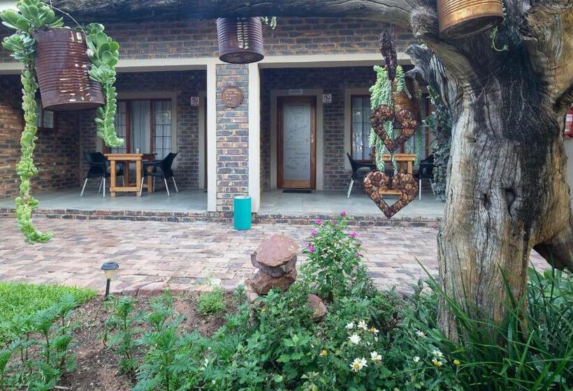 ベッドアンドブレックファースト Stevenski S Guesthouse