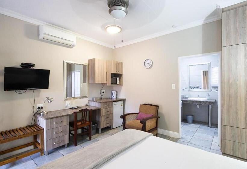 ベッドアンドブレックファースト Stevenski S Guesthouse