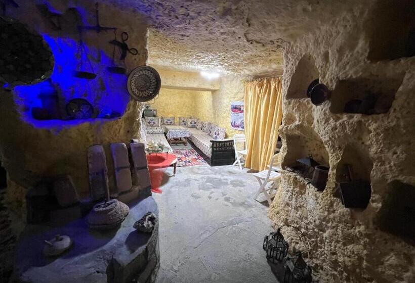 Grotte Thami