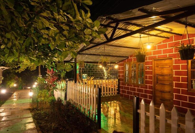 酒店 Dandeli Jungle Resort