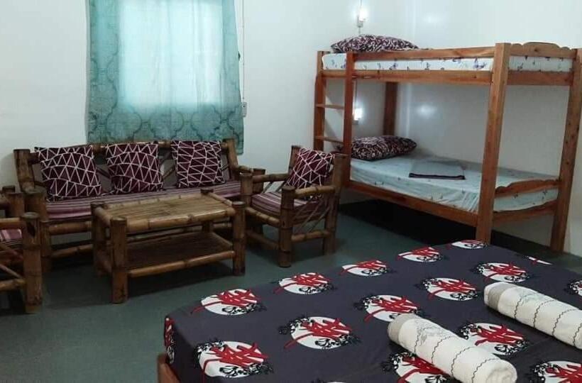 پانسیون A&c Aquino Guesthouse