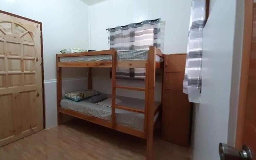 پانسیون A&c Aquino Guesthouse