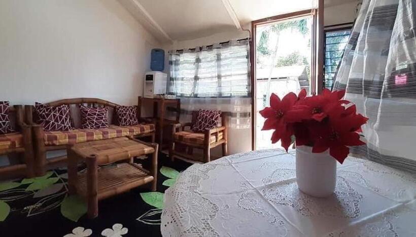 پانسیون A&c Aquino Guesthouse