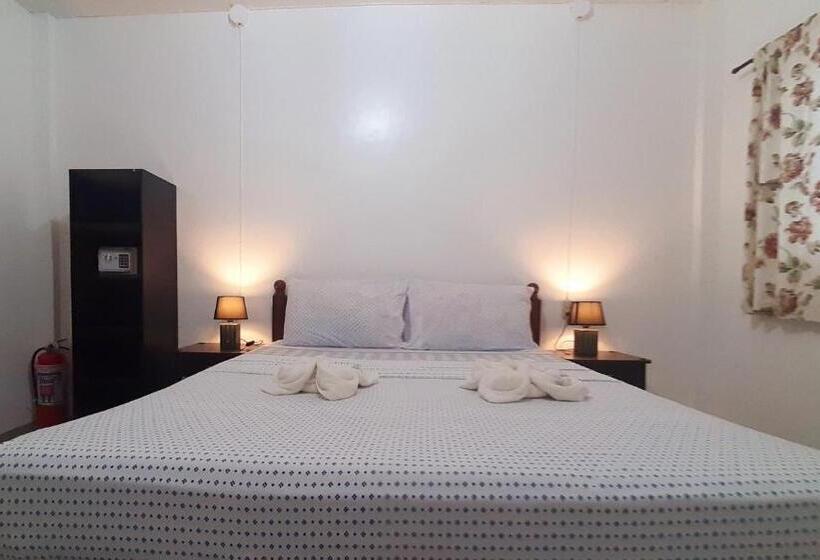 پانسیون A&c Aquino Guesthouse