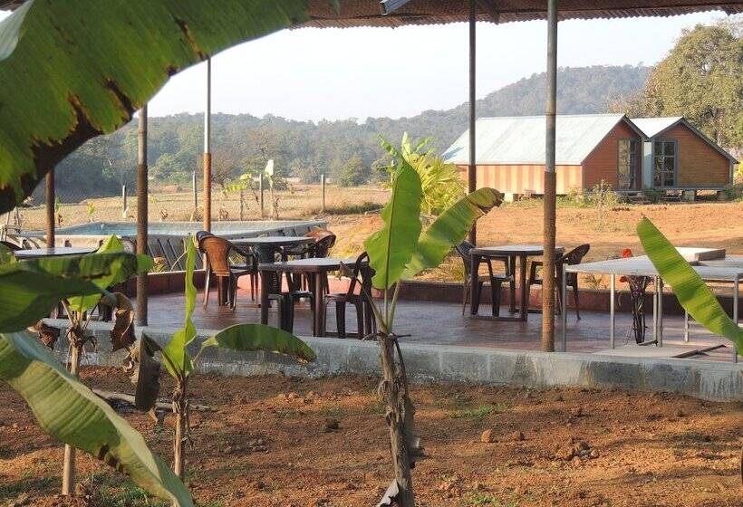 膳宿费 Room In Farmhouse   Dandeli   Aura Jungle Stay