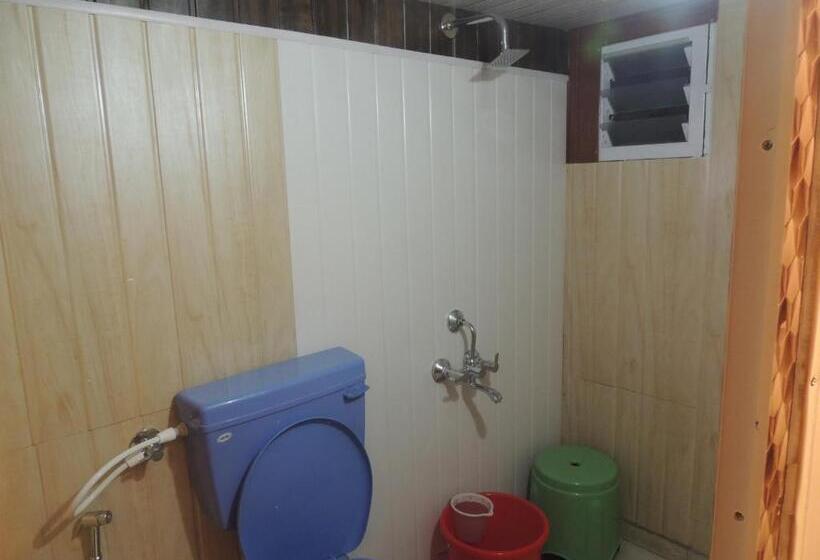 膳宿费 Room In Farmhouse   Dandeli   Aura Jungle Stay