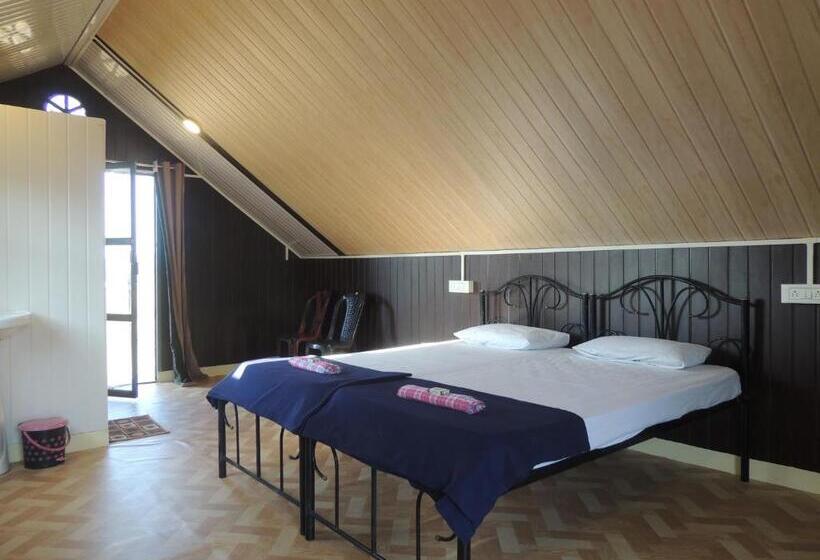 膳宿费 Room In Farmhouse   Dandeli   Aura Jungle Stay