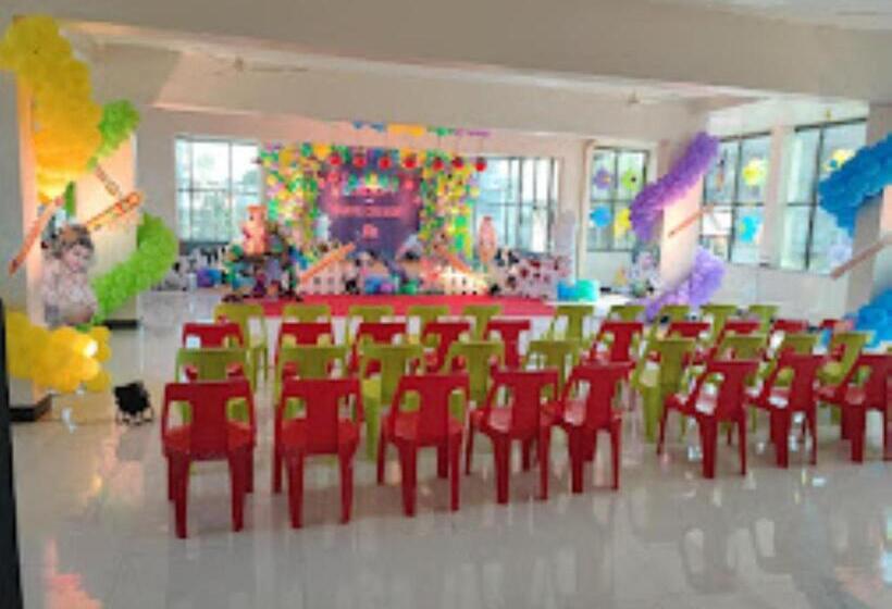 הוסטל Hariram Tower,wardha