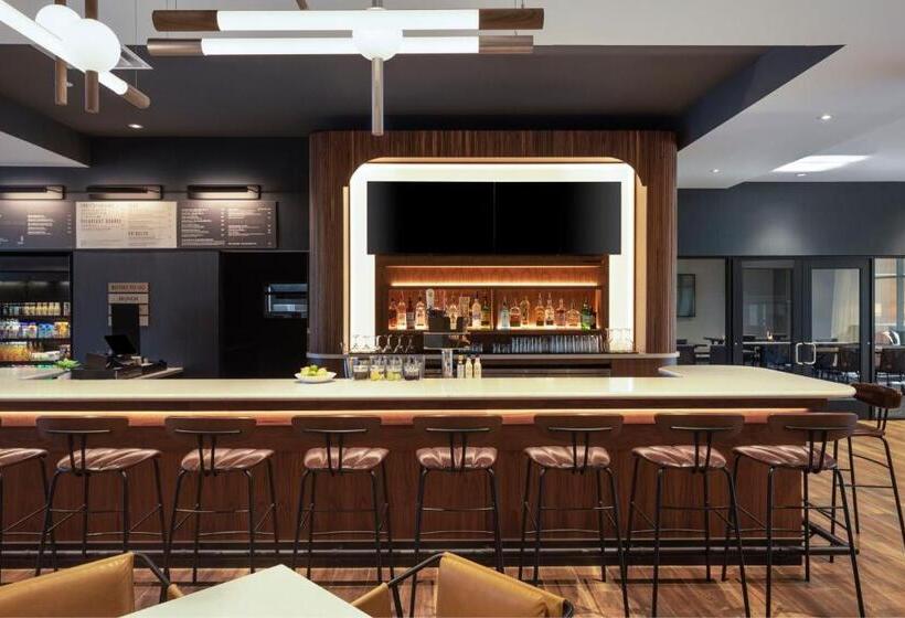 호텔 Courtyard By Marriott Owatonna Downtown