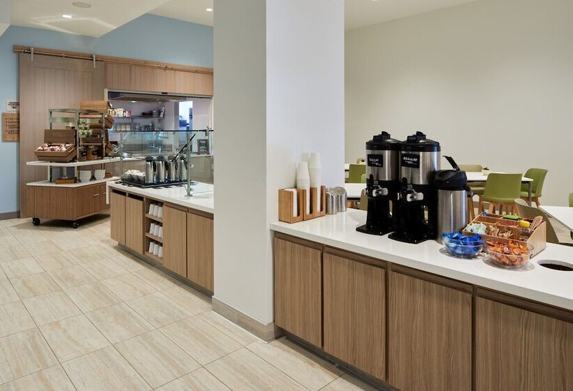 هتل Element Irvine