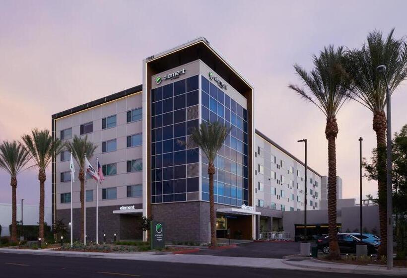 هتل Element Irvine