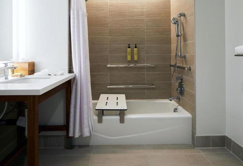 هتل Element Irvine
