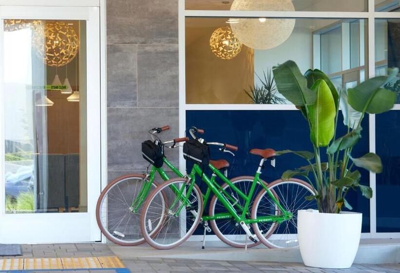 هتل Element Irvine