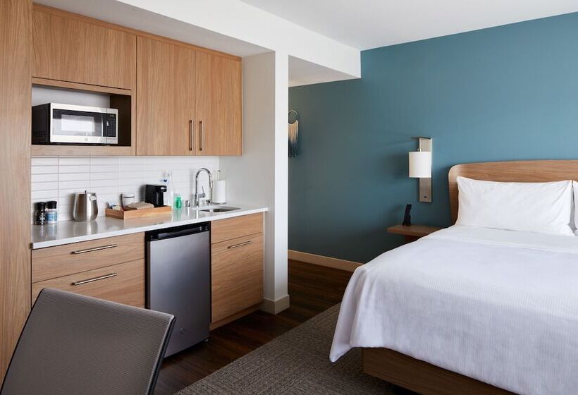 هتل Element Irvine