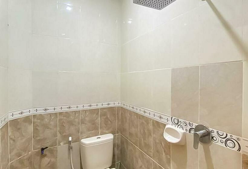 Grand Emperom Hotel Mitra Reddoorz