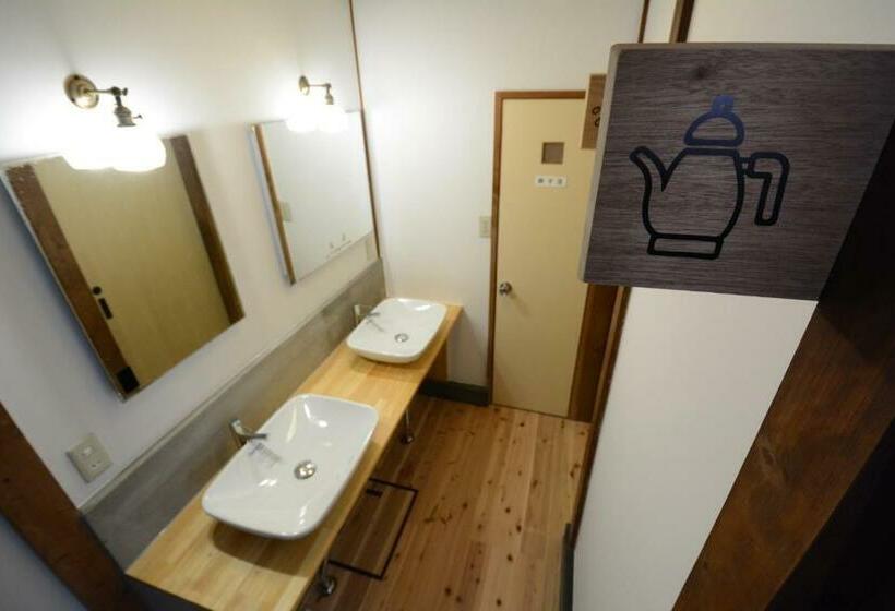 Отель Guesthouse Giwa Vacation Stay 14271v