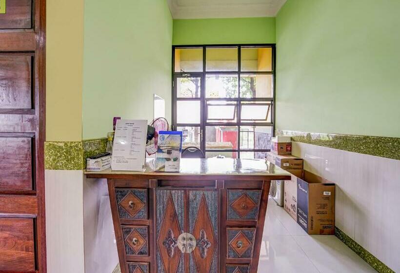 Hotel Oyo 90951 Anugerah Syariah Homestay