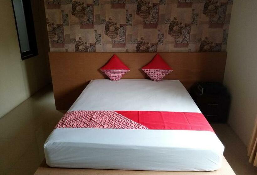 فندق Oyo 90971 Rrr Guesthouse