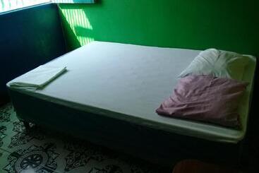 پانسیون Hostal Maria