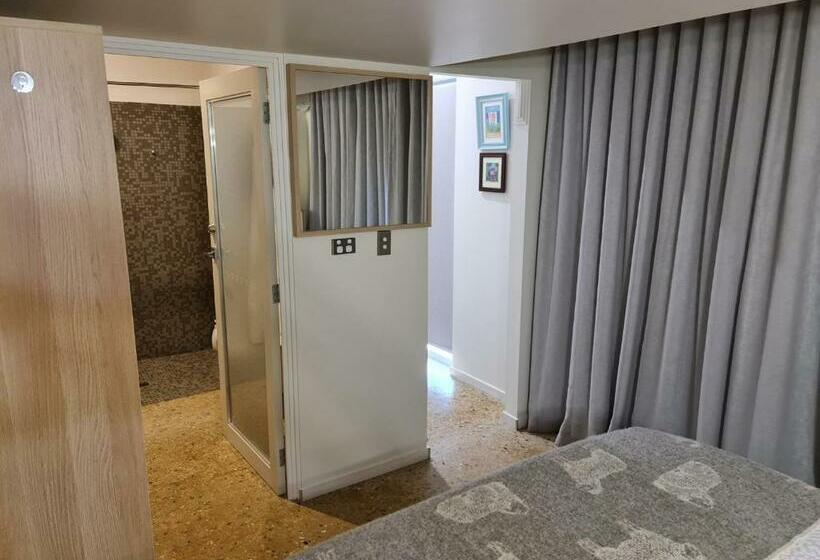 بنسيون Kathy S Room