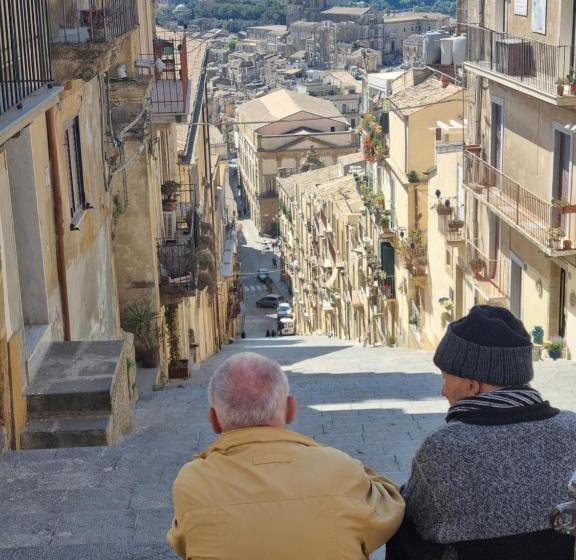 پانسیون La Scalinata Home Apartment