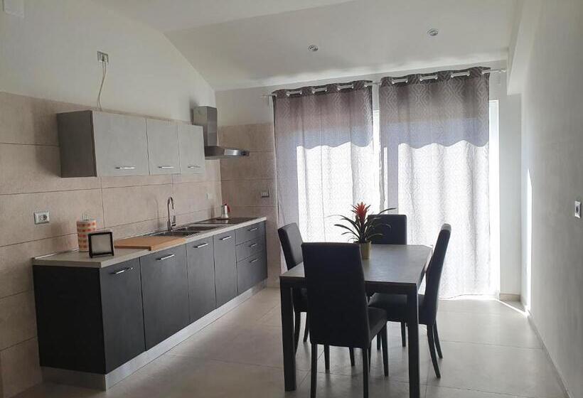 پانسیون Setteabbracci Suite & Apartments