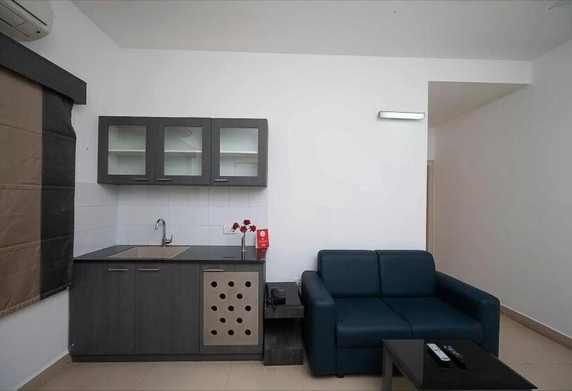 Stayeasy Tiruvanmiyur