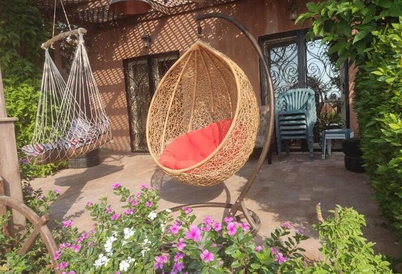 Stella Di Mare Sea View   Amazing Two Bedrooms Standalone Chalet   Families Only