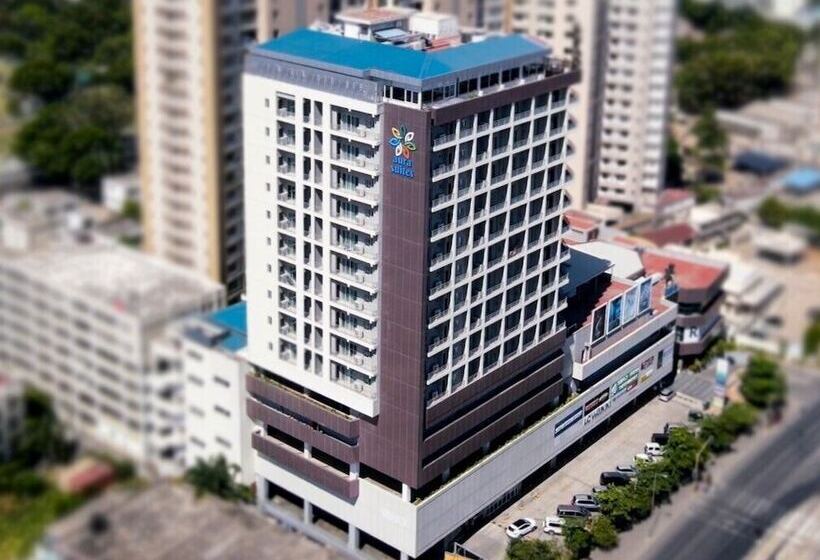 Aura Suites