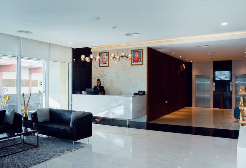 Aura Suites